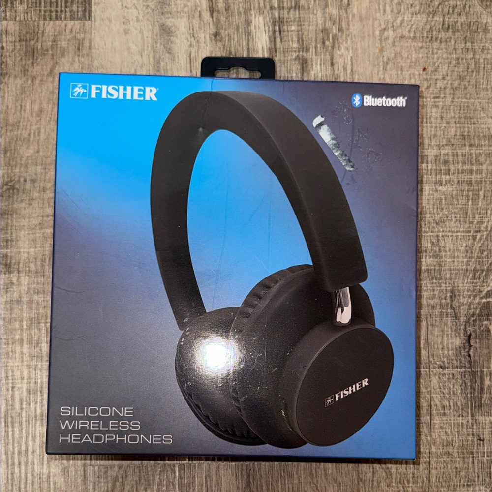 Fisher Black Silicone Wireless Headphones